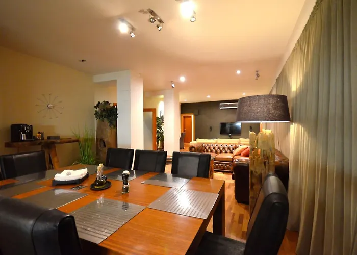 Mit Terrasse By Interhome * Prague