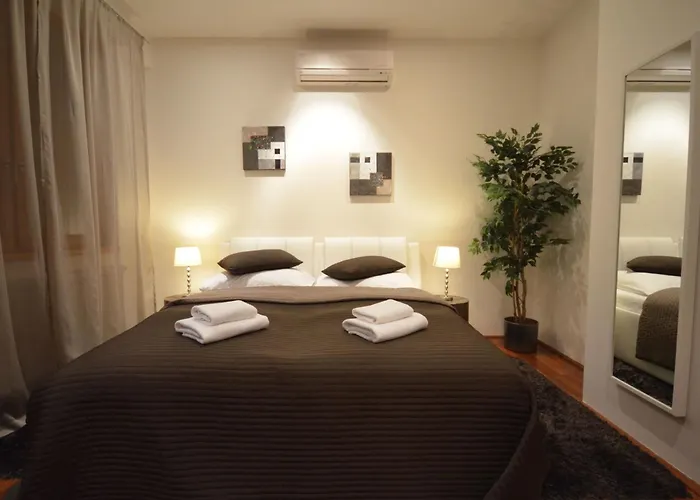 公寓 Mit Terrasse By Interhome